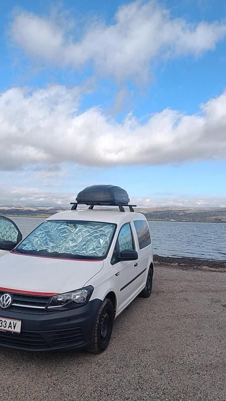 Weiß Gebraucht 2019 VW Caddy Van / Kleinbus | 10.500 € - Bild 1/4