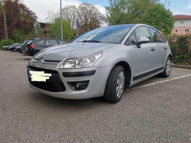 Grau Gebraucht 2008 Citroën C4 Advance Limousine | 2.800 € (Teuer) - Bild 1/3