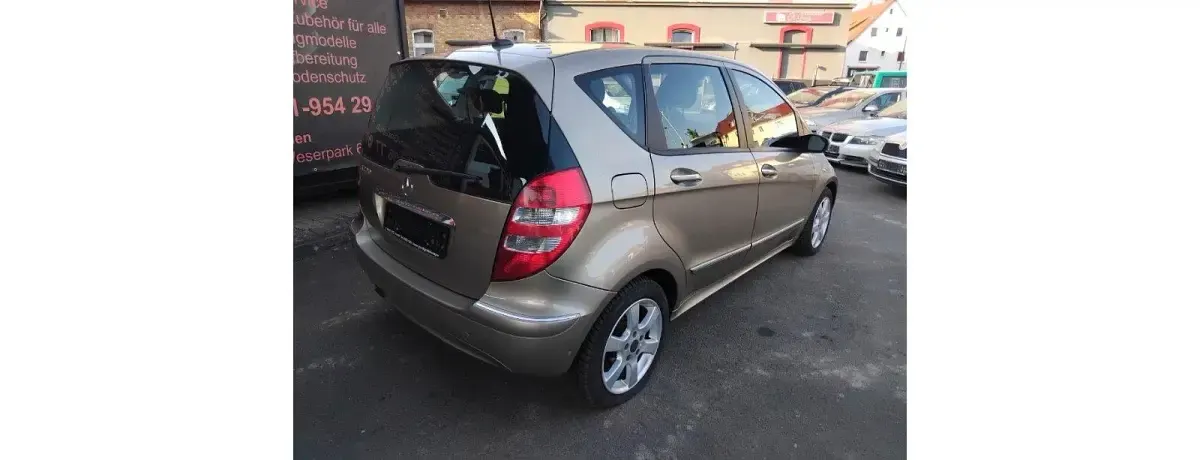 Gebraucht Mercedes A200 136 PS (100 kW) 2005 Gold Limousine