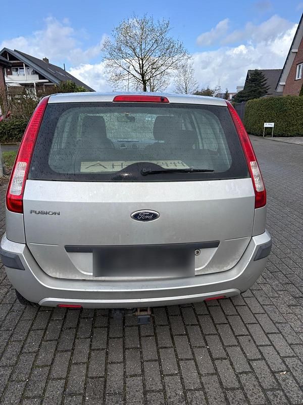 Gebraucht Ford Fusion 2005 Silber Kleinwagen