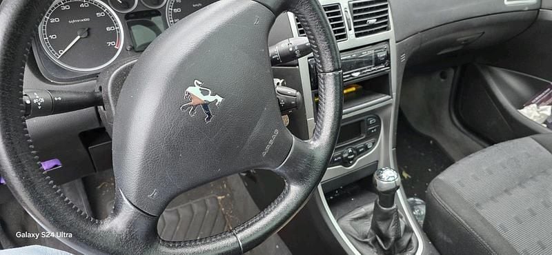 Silber Gebraucht 2002 Peugeot 307 Kombi | 1.200 € (Fairer Preis) - Bild 1/4