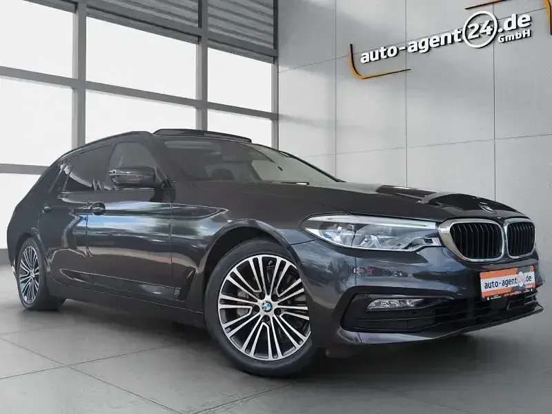 Gebraucht BMW 530 Sport Line 265 PS (194 kW) 2017 Kombi