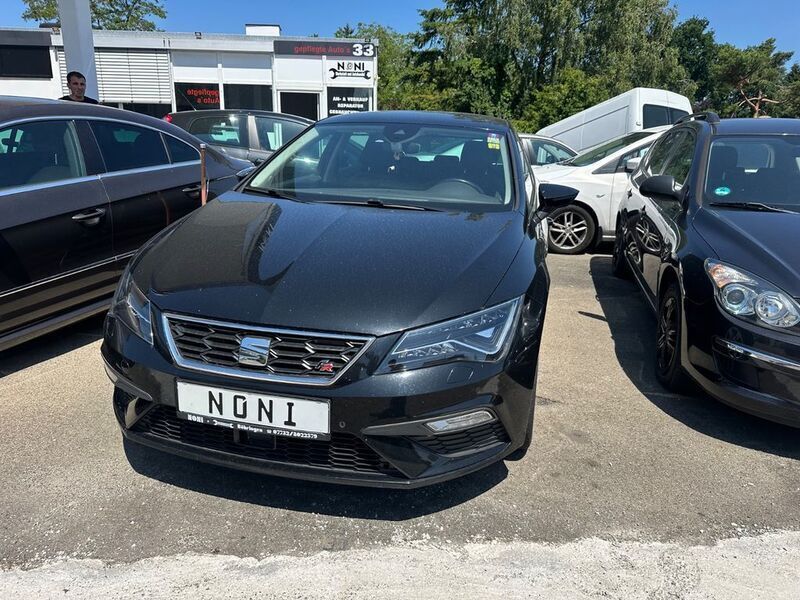 Schwarz Gebraucht 2017 Seat Leon FR Limousine | 10.999 € (Fairer Preis) - Bild 1/4