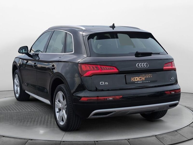 Gebraucht Audi Q5 Sport 191 PS (140 kW) 2017 Mythosschwarz metallic SUV