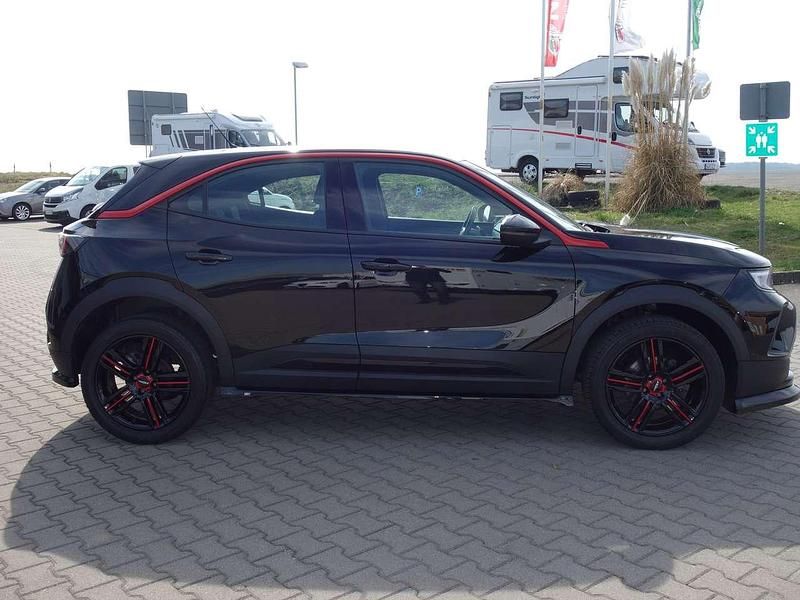 Gebraucht Opel Mokka Design Edition 131 PS (96 kW) 2022 Diamant schwarz/karbon schwarz SUV