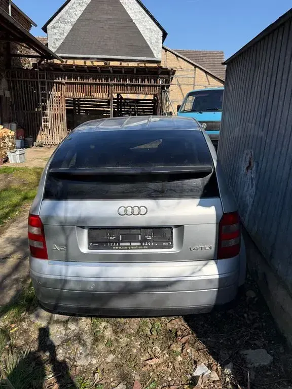 Gebraucht Audi A2 75 PS (55 kW) 2000 Silber Kleinwagen