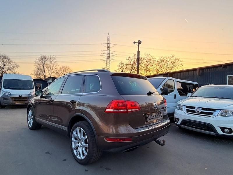 Gebraucht VW Touareg 204 PS (150 kW) 2012 Gold SUV