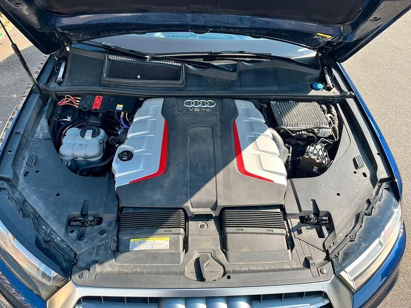 Gebraucht Audi SQ7 Sport 435 PS (319 kW) 2017 Blau SUV