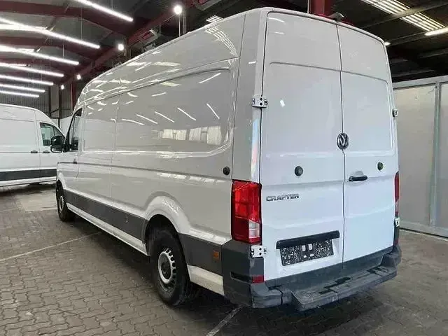 Gebraucht VW Crafter 102 PS (75 kW) 2019 Weiß Van