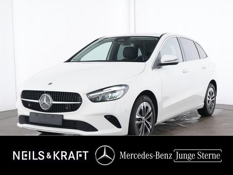 Weiß Gebraucht 2024 Mercedes B250e Progressive Van / Kleinbus | 33.880 € (Etwas zu teuer) - Bild 1/4