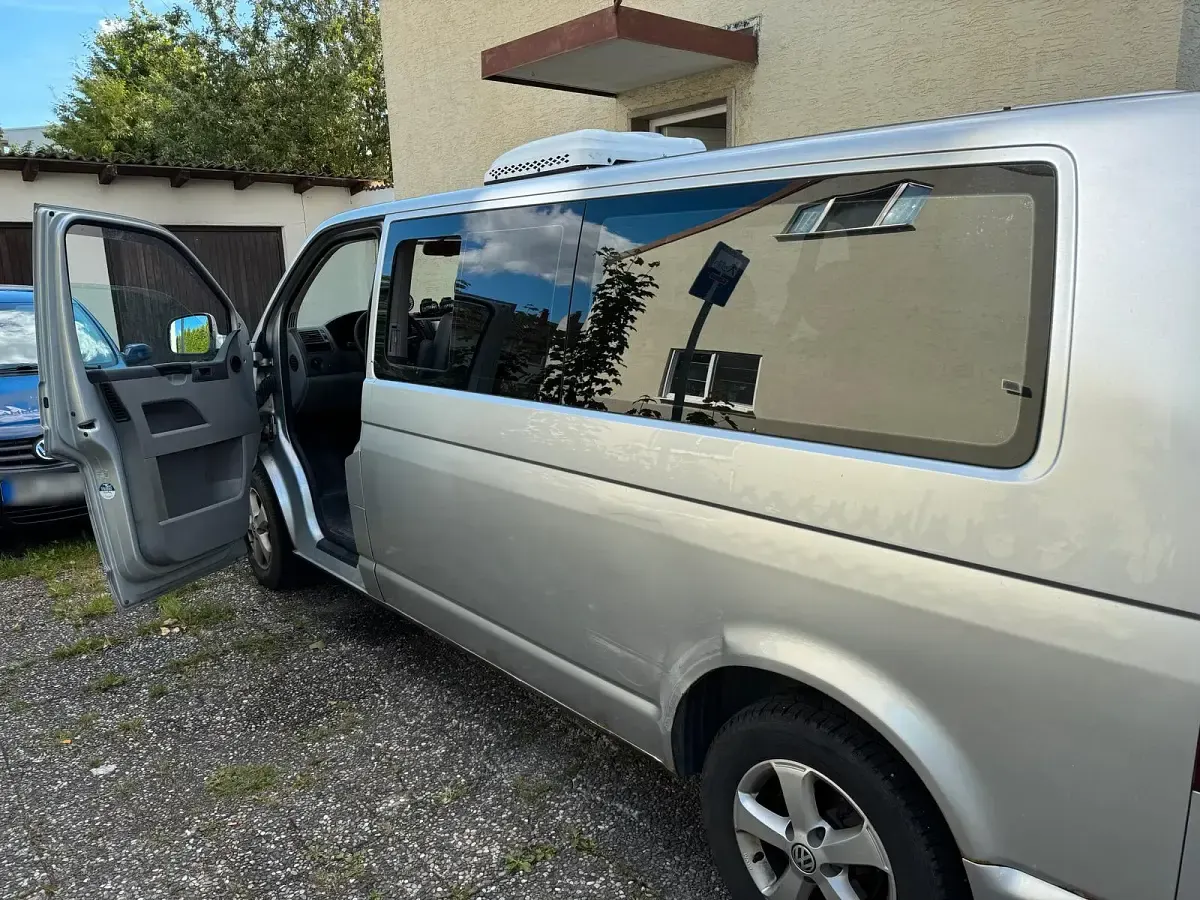 Gebraucht VW Caravelle 174 PS (127 kW) 2005 Silber Van