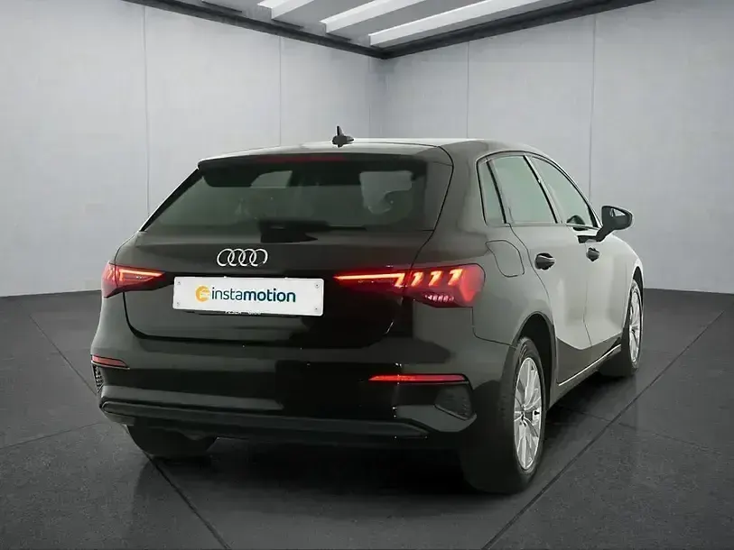Gebraucht Audi A3 e-tron 204 PS (150 kW) 2023 Schwarz Kleinwagen