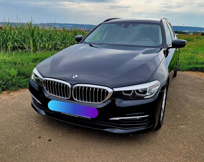 Gebraucht BMW 520 190 PS (139 kW) 2018 Schwarz Kombi