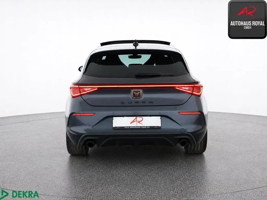 Gebraucht Cupra Leon VZ 245 PS (180 kW) 2024 Grau Limousine