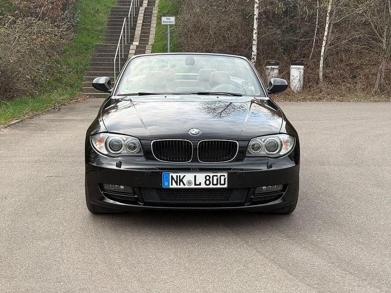 Gebraucht BMW 120 Cabriolet Performance 177 PS (130 kW) 2010 Schwarz Cabrio