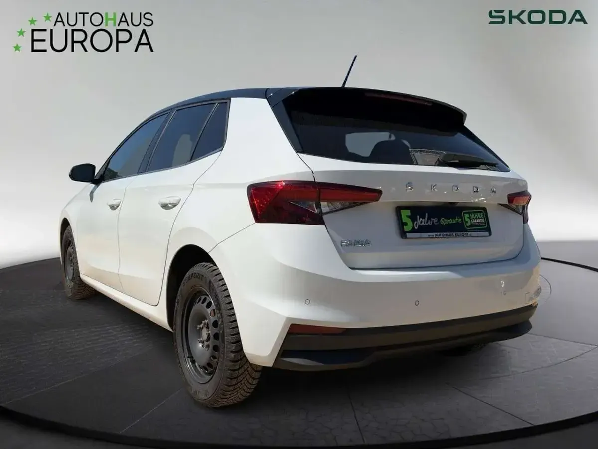 Gebraucht Skoda Fabia Style 150 PS (110 kW) 2023 Weiß Kleinwagen