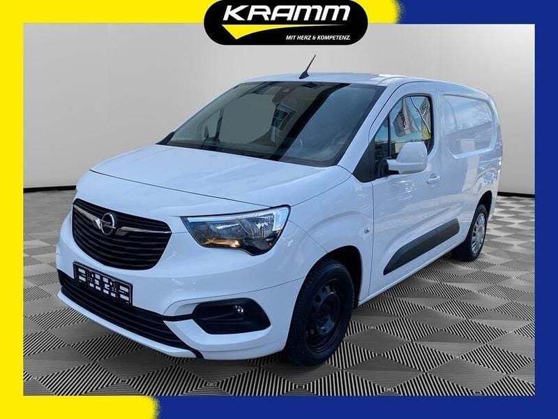 Gebraucht Opel Combo Edition 131 PS (96 kW) 2020 Weiß Van / Kleinbus