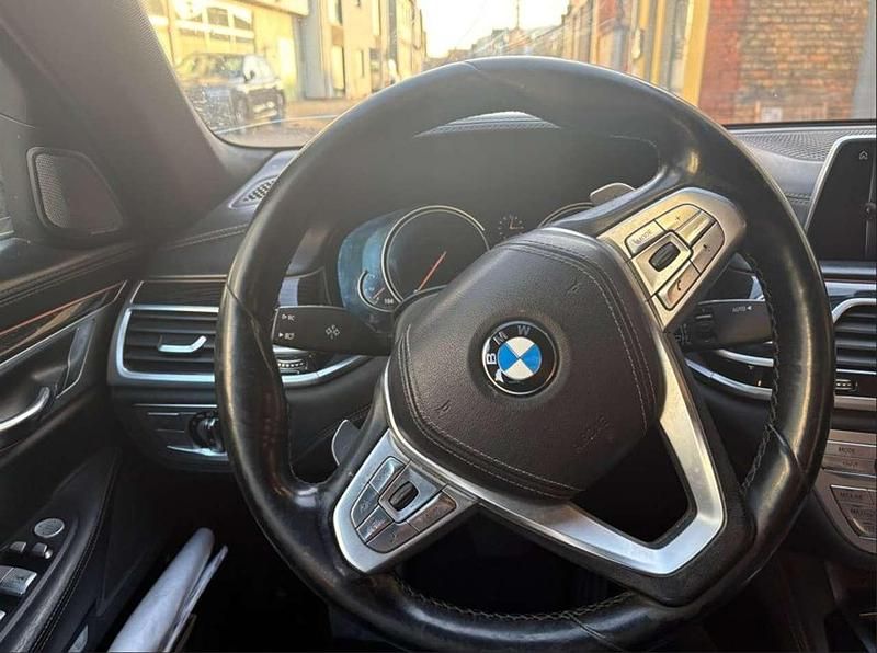 Gebraucht BMW 730 M Sport 265 PS (194 kW) 2017 Schwarz Limousine