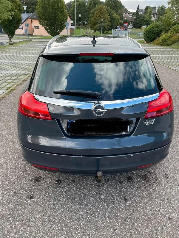 Gebraucht Opel Insignia 160 PS (117 kW) 2012 Grau Kombi