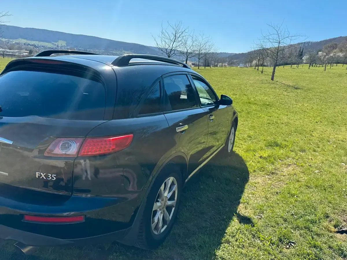 Gebraucht Infiniti Fx35 280 PS (205 kW) 2006 Schwarz SUV