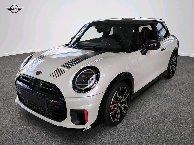 Weiß Gebraucht 2024 Mini John Cooper Works Kleinwagen | 34.109 € (Fairer Preis) - Bild 1/4