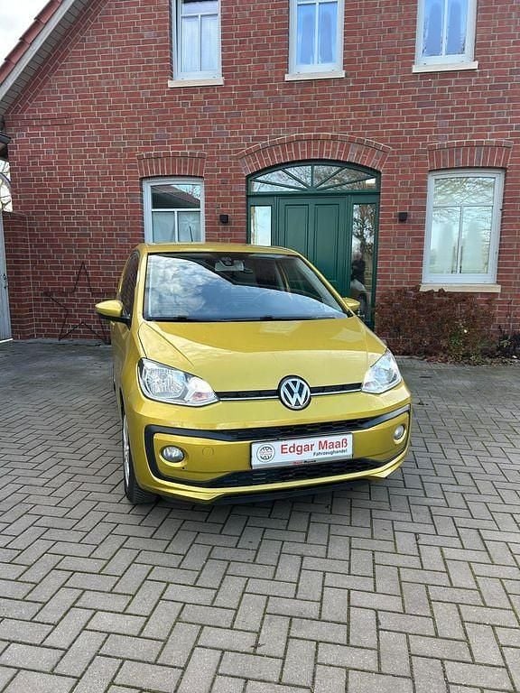 Gelb Gebraucht 2017 VW up! Kleinwagen | 7.890 € (Guter Preis) - Bild 1/4
