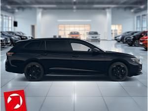 Neu VW Passat R-line 150 PS (110 kW) 2025 Schwarz (grenadillschwarz metallic) Kombi