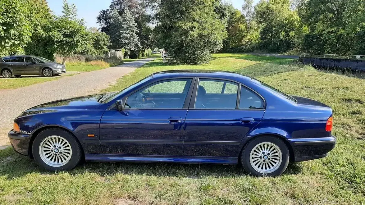 Gebraucht BMW 535 235 PS (172 kW) 1996 Blau Limousine