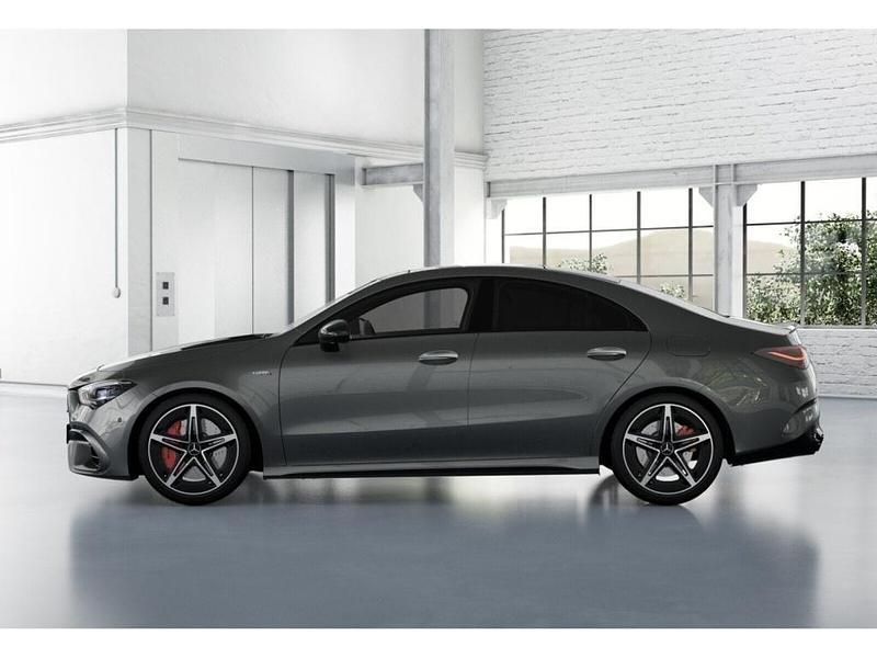 Gebraucht Mercedes CLA45 AMG AMG 421 PS (309 kW) 2024 Grau metalliclack mountaingrau Coupé
