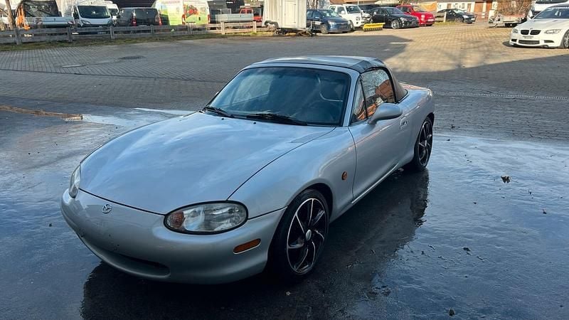 Silber Gebraucht 1999 Mazda MX5 Cabrio | 1.499 € (Superpreis) - Bild 1/4
