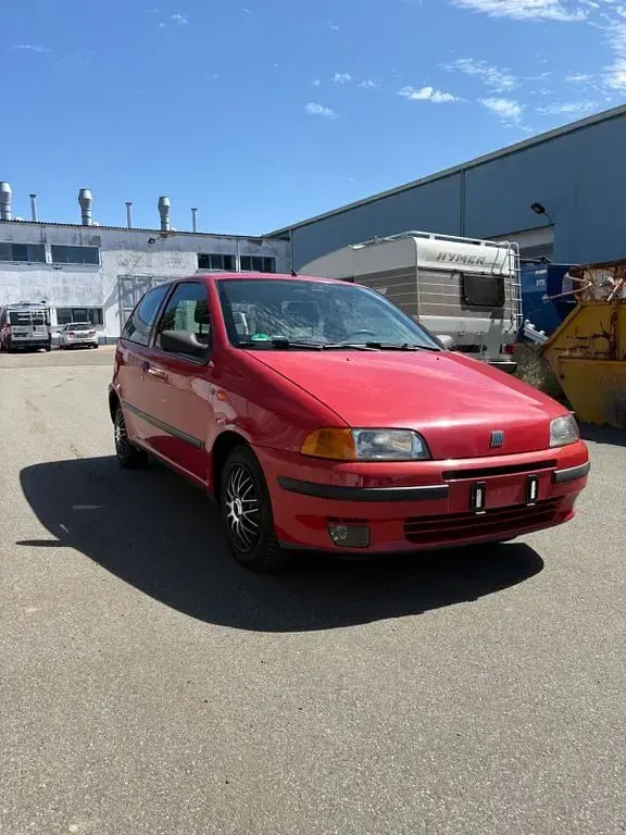 Gebraucht Fiat Punto 60 PS (44 kW) 1999 Rot Limousine