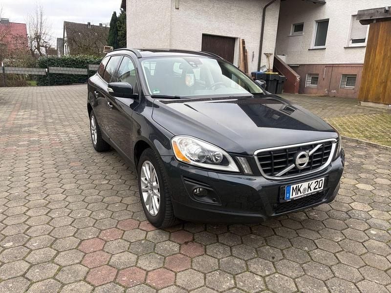 Gebraucht Volvo XC60 175 PS (128 kW) 2010 Grau SUV