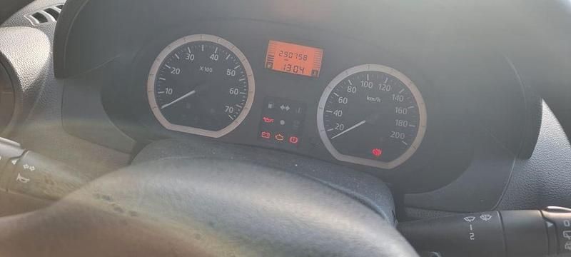 Gebraucht Dacia Logan MCV Lauréate 105 PS (77 kW) 2008 Silber Limousine