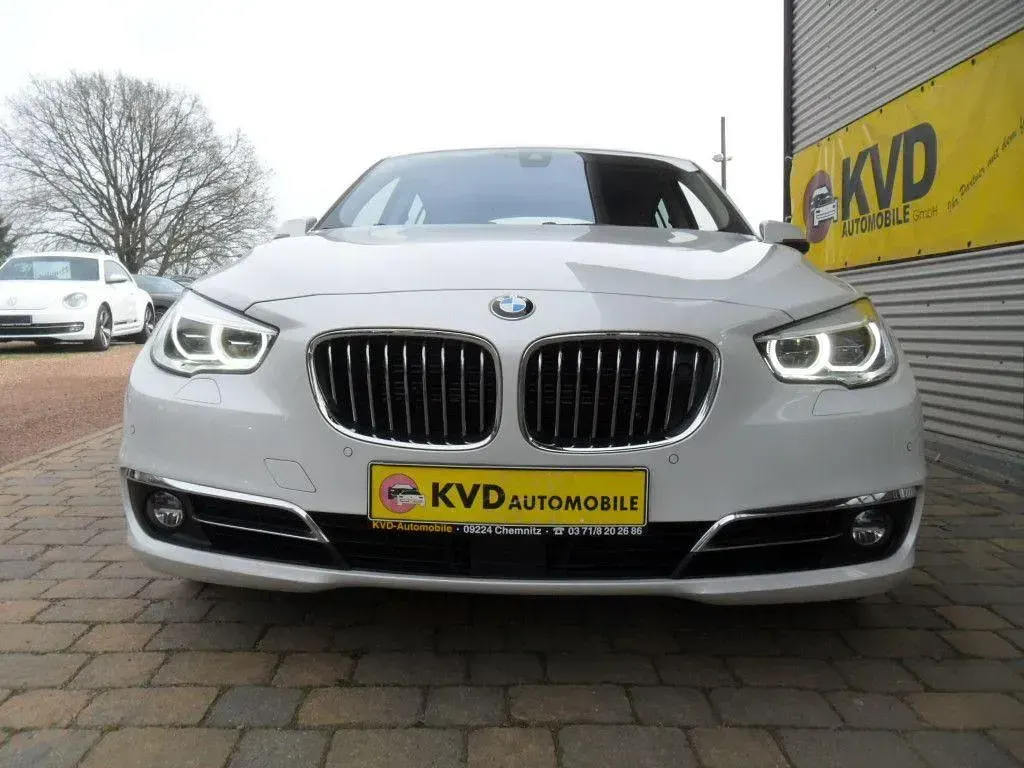 Gebraucht BMW 550 Gran Turismo Luxury Line 449 PS (330 kW) 2013 Weiß Coupé