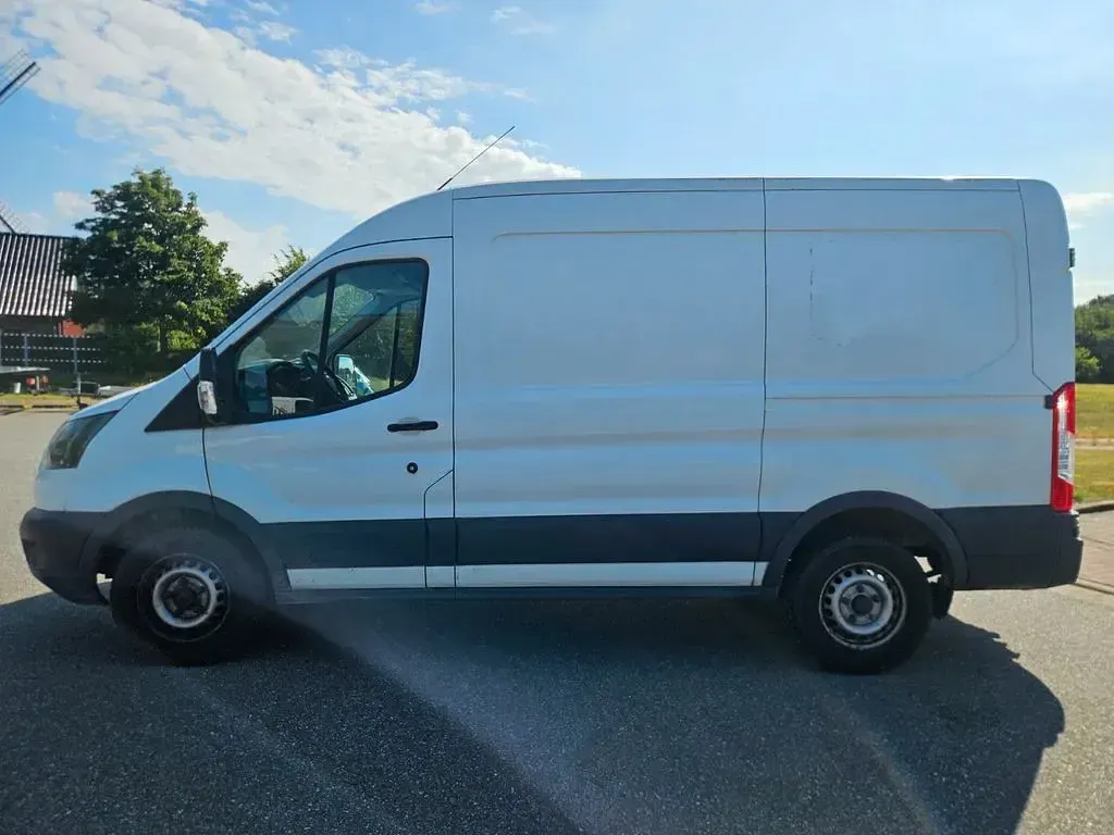 Gebraucht Ford Transit 131 PS (96 kW) 2017 Weiß Limousine