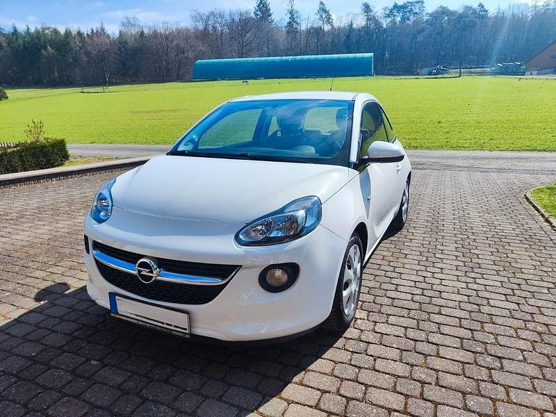 Gebraucht Opel Adam 69 PS (50 kW) 2013 Weiß Kleinwagen