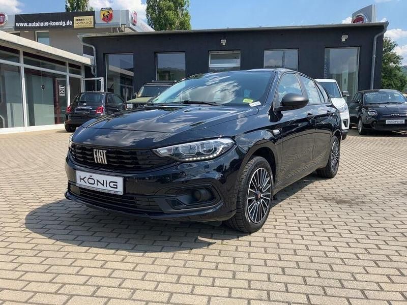 Schwarz Gebraucht 2023 Fiat Tipo Basis Limousine | 19.999 € (Fairer Preis) - Bild 1/4