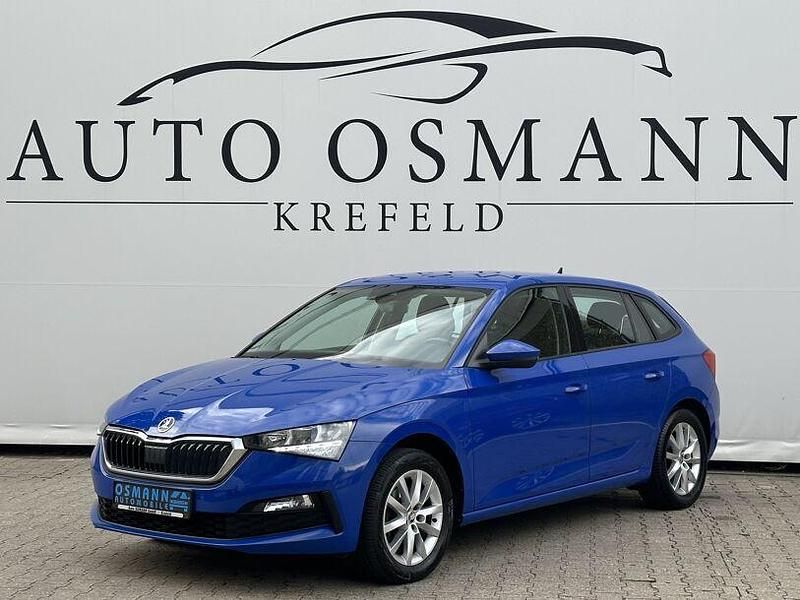 Blau Gebraucht 2020 Skoda Scala Ambition Kleinwagen | 13.800 € (Fairer Preis) - Bild 1/4