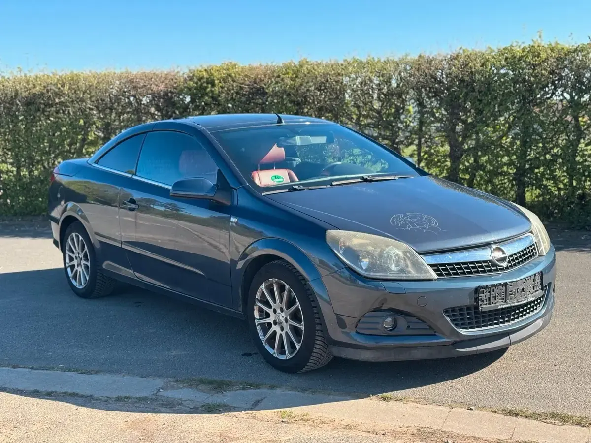 Gebraucht Opel Astra Cabriolet 140 PS (102 kW) 2006 Blau Cabrio