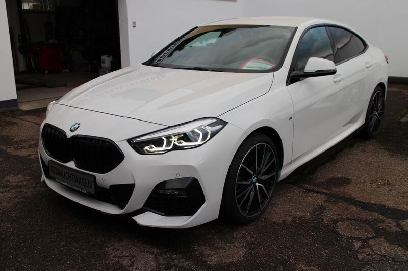 Alpinweiss iii (300) Gebraucht 2022 BMW 218 M Sport Coupé | 25.900 € (Fairer Preis) - Bild 1/4
