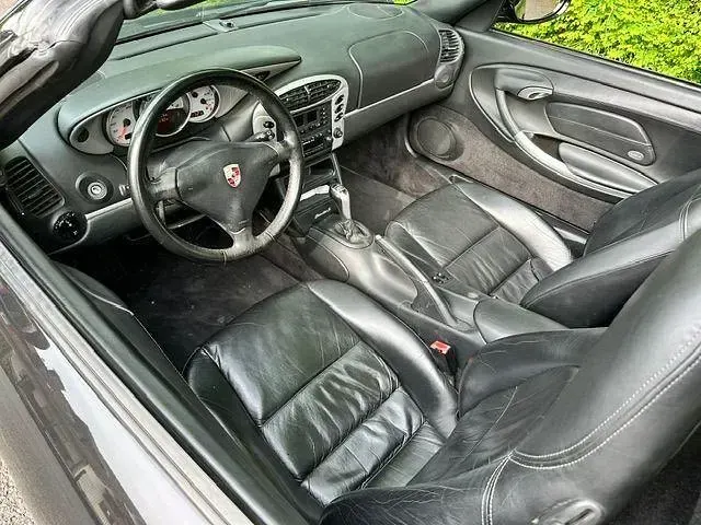 Usado Porsche Boxster S 252 CV (185 kW) 2001 Negro Descapotable