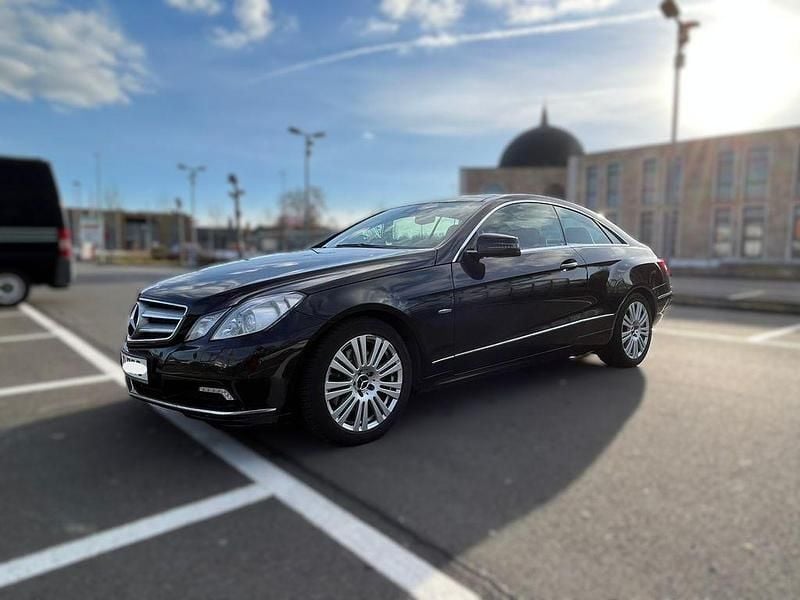 Second-hand Mercedes E350 231 CP (169 kW) 2010 Negru Coupe