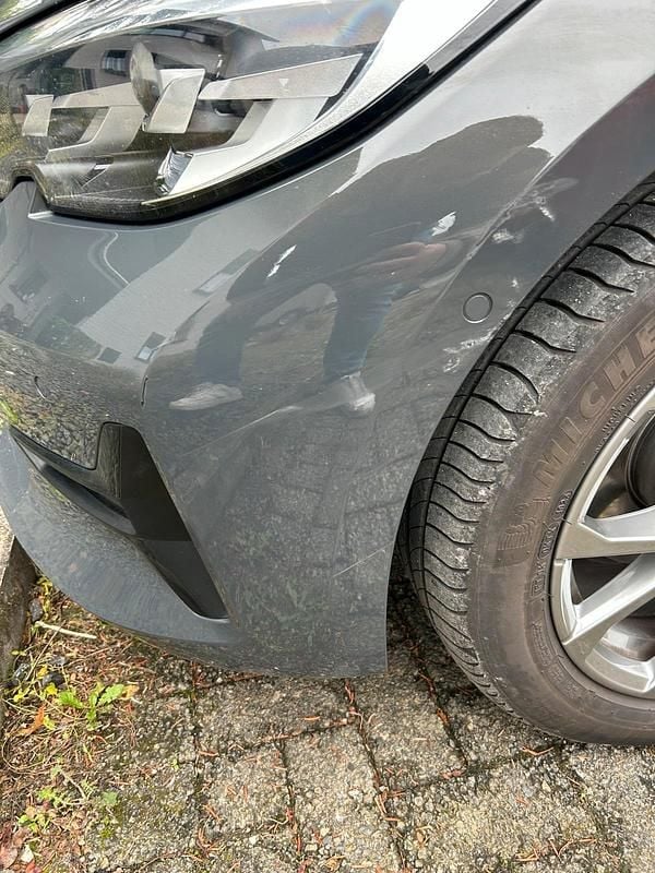 Gebraucht BMW 320 190 PS (139 kW) 2021 Grau Kombi