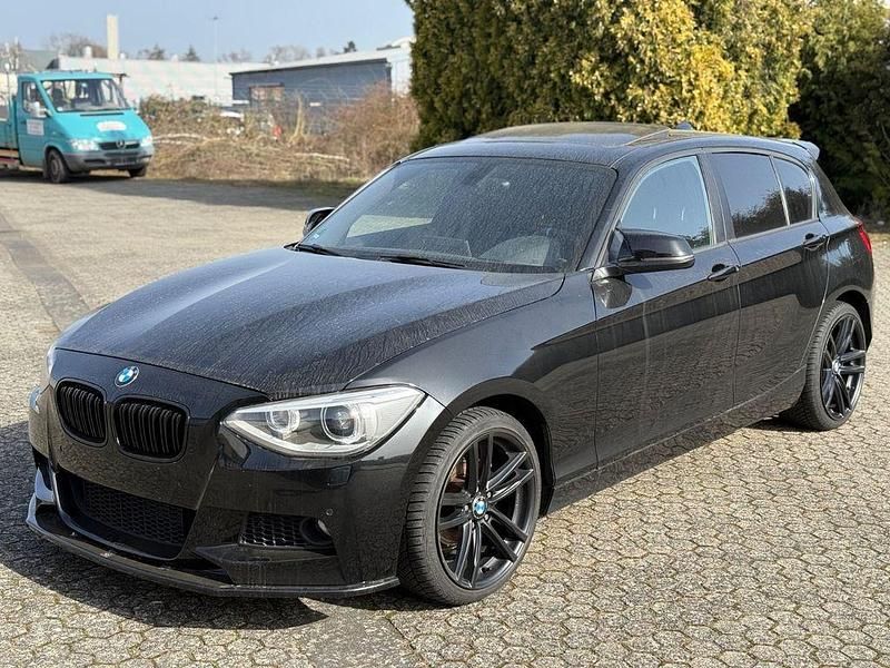 Gebraucht BMW 118 Advantage 143 PS (105 kW) 2014 Schwarz Kleinwagen