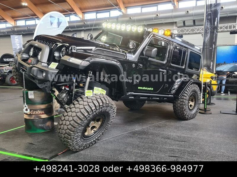 Schwarz Gebraucht 2018 Jeep Wrangler Unlimited SUV | 199.900 € - Bild 1/4