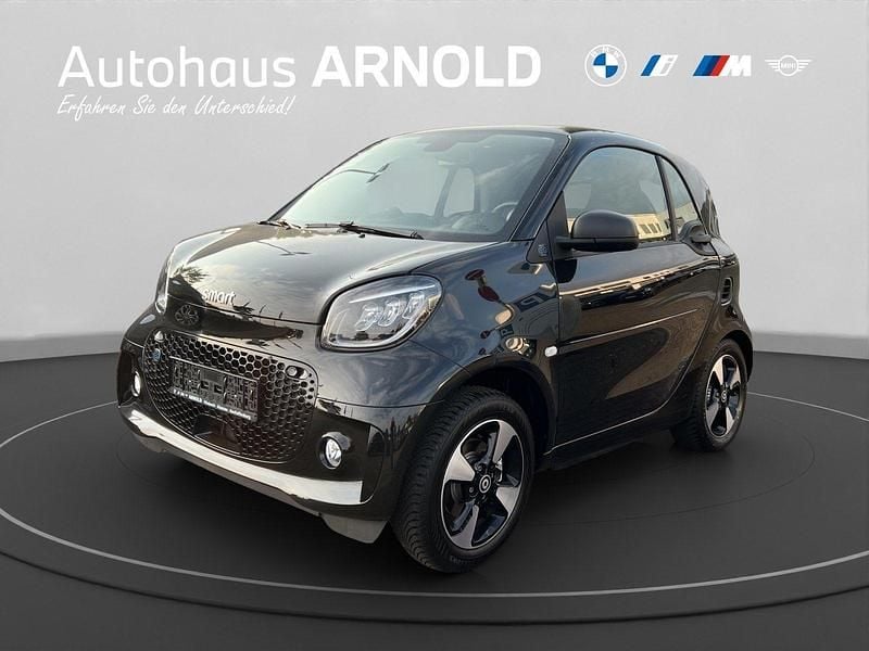 Schwarz Gebraucht 2024 Smart ForTwo Electric Drive Exclusive Kleinwagen | 14.520 € (Superpreis) - Bild 1/4
