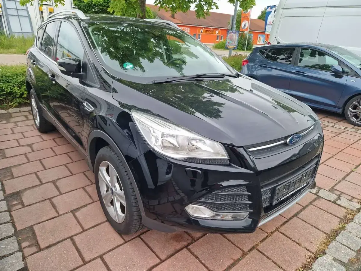 Gebraucht Ford Kuga SYNC Edition 150 PS (110 kW) 2017 Iridiumschwarz metallic SUV