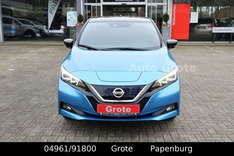 Gebraucht Nissan Leaf Tekna 160 kW (218 PS) 2021 Blau Kleinwagen