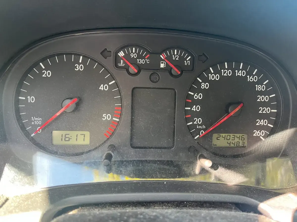 Gebraucht VW Golf IV 101 PS (74 kW) 2003 Schwarz Kombi