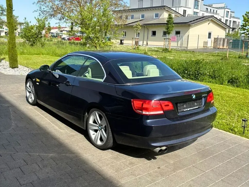 Gebraucht BMW 325 Cabriolet 218 PS (160 kW) 2008 Blau Cabrio